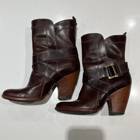 FRYE ANDREA MID BOOTS BROWN - Picture 3 of 8